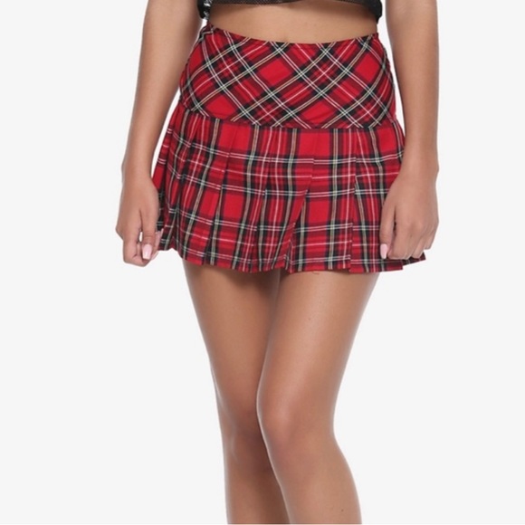 royal bones plaid Mini skirt ,alternative goth emo scene y2k - Picture 1 of 3